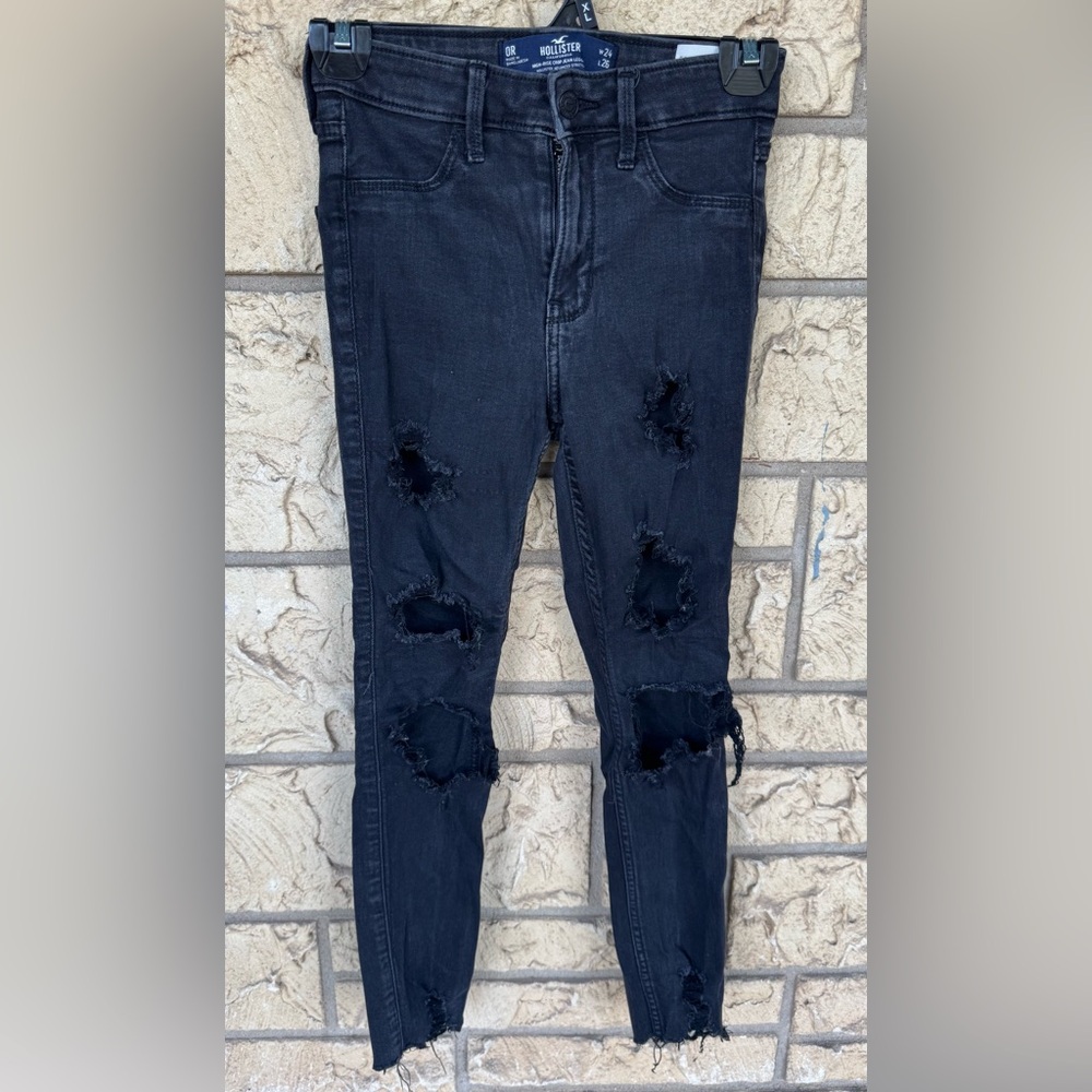 Hollister Ultra High Rise  Jean Leggings Ripped Skinny Jean Size 0 / 24